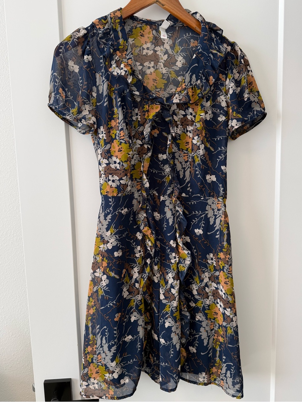 Xhilaration Small Navy Floral Chiffon Dress Ruffle Neck Lined Cottagecore VGUC